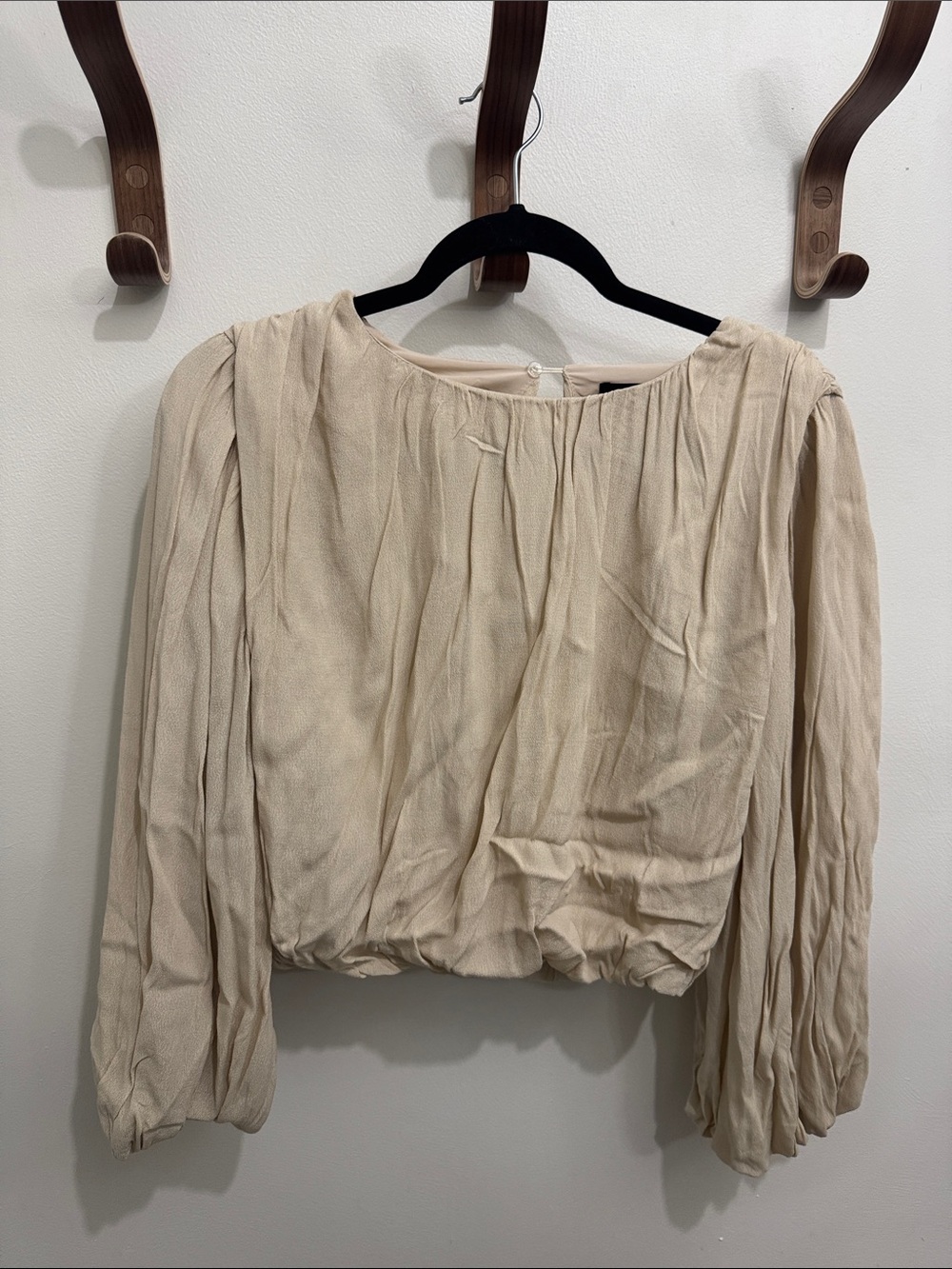 Women's Cream Pleated Long-Sleeve Blouse